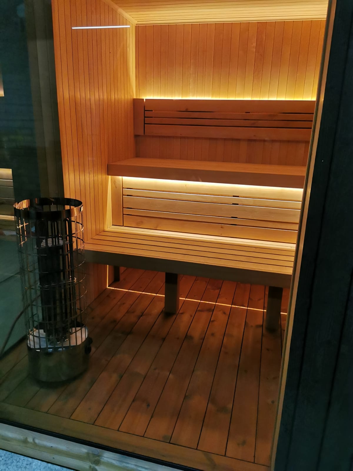 Glaskube Sauna - Image 8