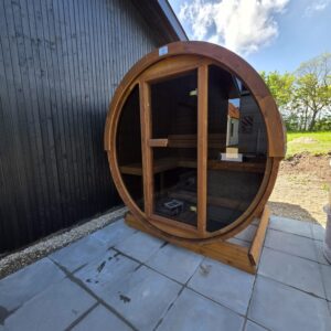 (SKARP TILBUD) Lille termotræ terrasse sauna til 3-4 personer med EL ovn