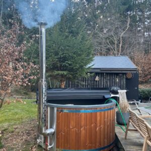 Luksus Akryl Vildmarksbad  – perfekt til 4–5 personer