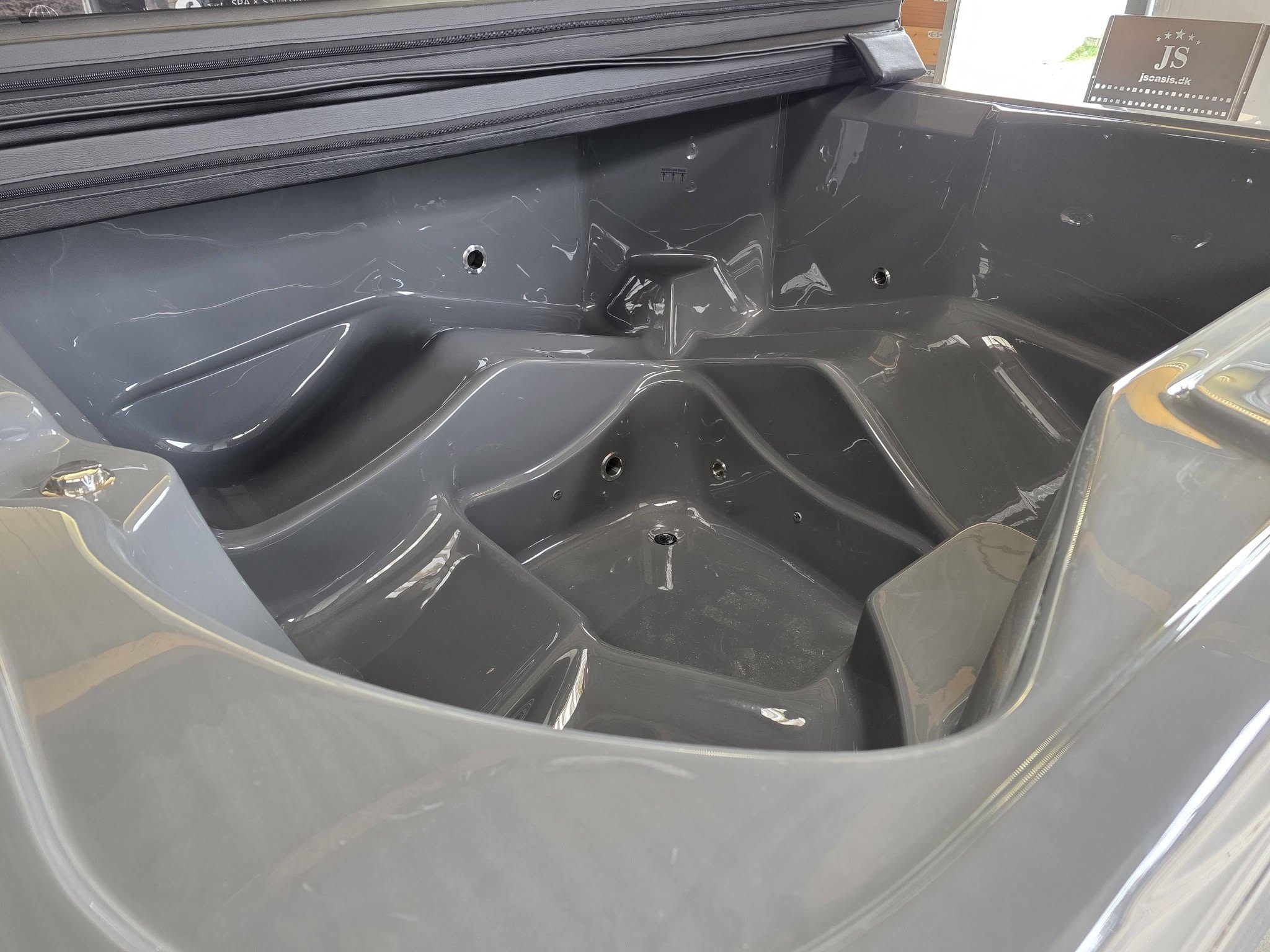 LUKSUS CUPRUS FIRKANTET VILDMARKSBAD (HOT TUB) - Billede 4
