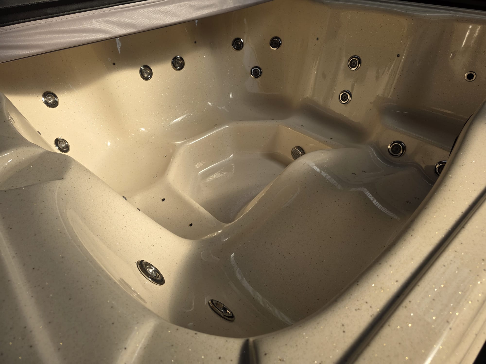 LUKSUS SPA VILDMARKSBAD (220x220) – PERFEKT TIL 5–6 PERSONER - Billede 7