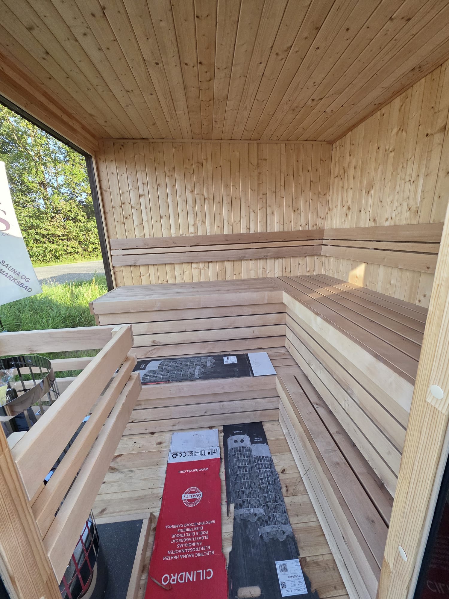 FIRKANTET SAUNA – PERFEKT TIL 5–6 PERSONER - Billede 2