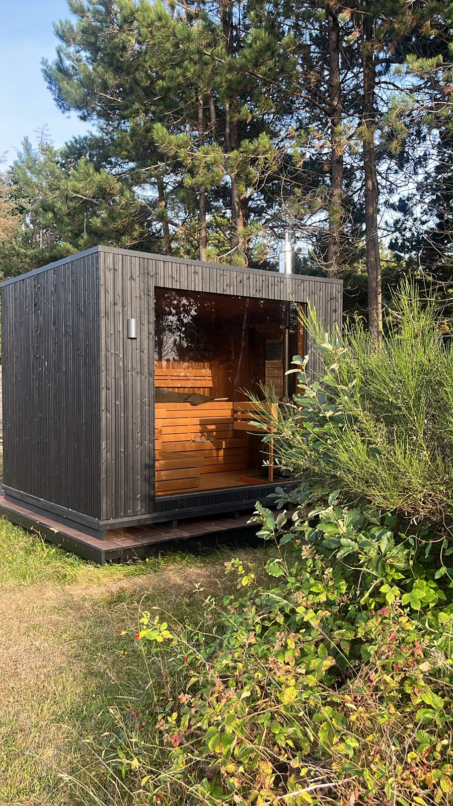 Firkantet panoramasauna 3,0 × 2,5 m – Brændeovn Harvia Pro 20